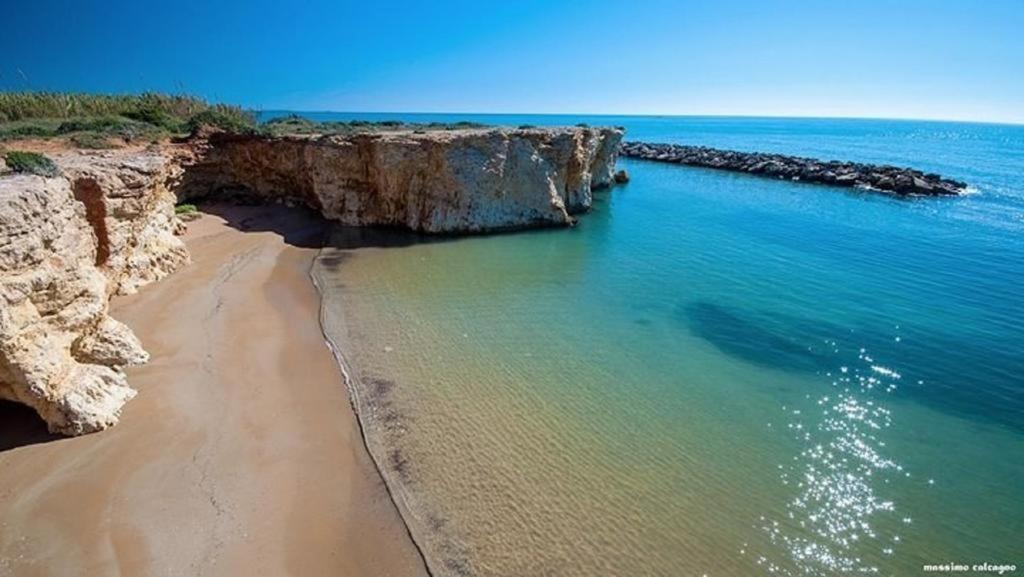 Вілла Casale Hibiscus Санта-Марія-дель-Фокалло Екстер'єр фото